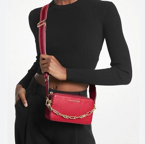 🥳SOLD🥳Michael Kors Women's Red Jet Set Small Pebbled Leather Double Zip Camera - Picture 5 of 13